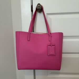 Kate Spade ♠️ Pink Scalloped Tote Bag